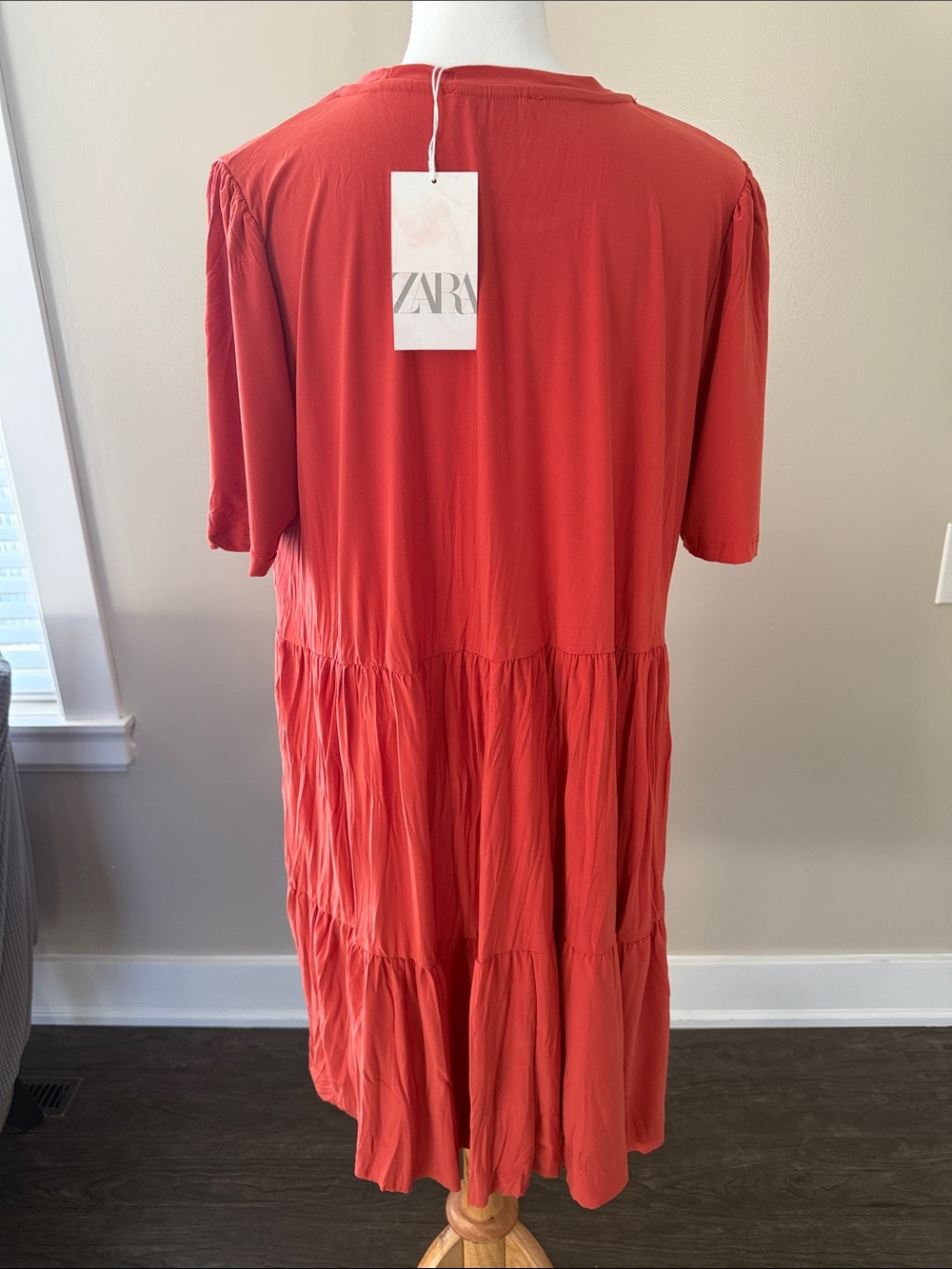 Zara Coral Tiered Short Sleeve Dress - Picture 2 of 2